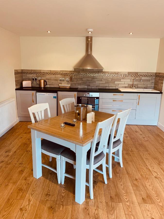 Plumptons Farm Holiday Lodges Colchester Esterno foto